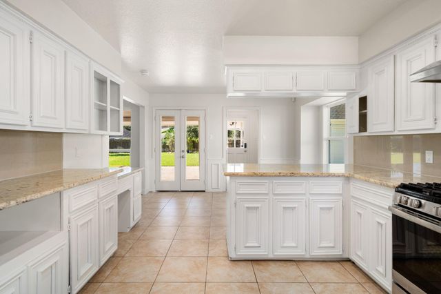 16439 Hidden Gate Court, Sugar Land, TX 77498