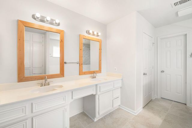 16439 Hidden Gate Court, Sugar Land, TX 77498