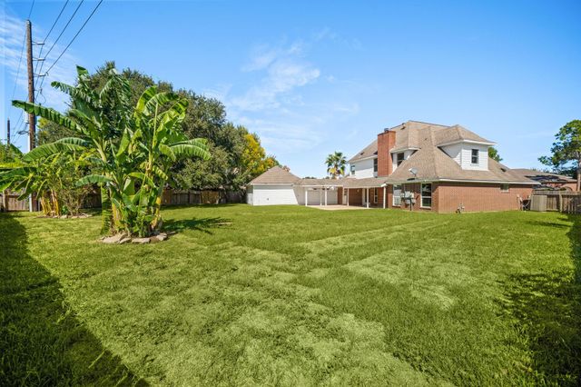 16439 Hidden Gate Court, Sugar Land, TX 77498