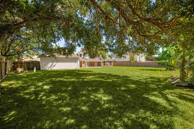 16439 Hidden Gate Court, Sugar Land, TX 77498