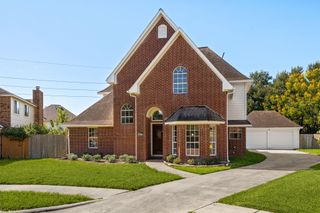 16439 Hidden Gate Court, Sugar Land, TX 77498