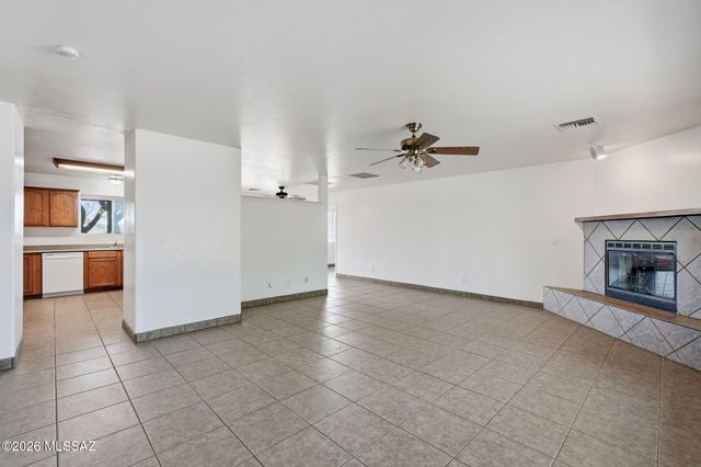 1462 Circulo Sombrero, Rio Rico, AZ 85648