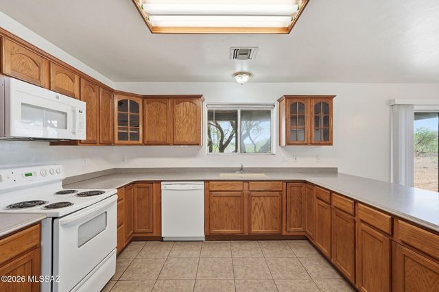 1462 Circulo Sombrero, Rio Rico, AZ 85648