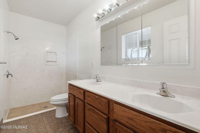 1462 Circulo Sombrero, Rio Rico, AZ 85648