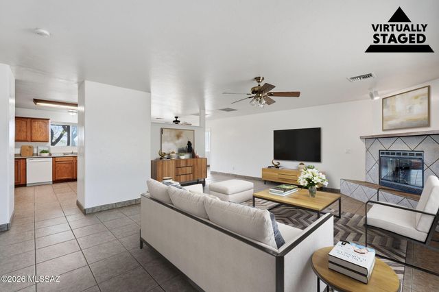 1462 Circulo Sombrero, Rio Rico, AZ 85648