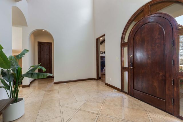 8800 Tiffany Bud Court NE, Albuquerque, NM 87122