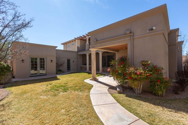 8800 Tiffany Bud Court NE, Albuquerque, NM 87122