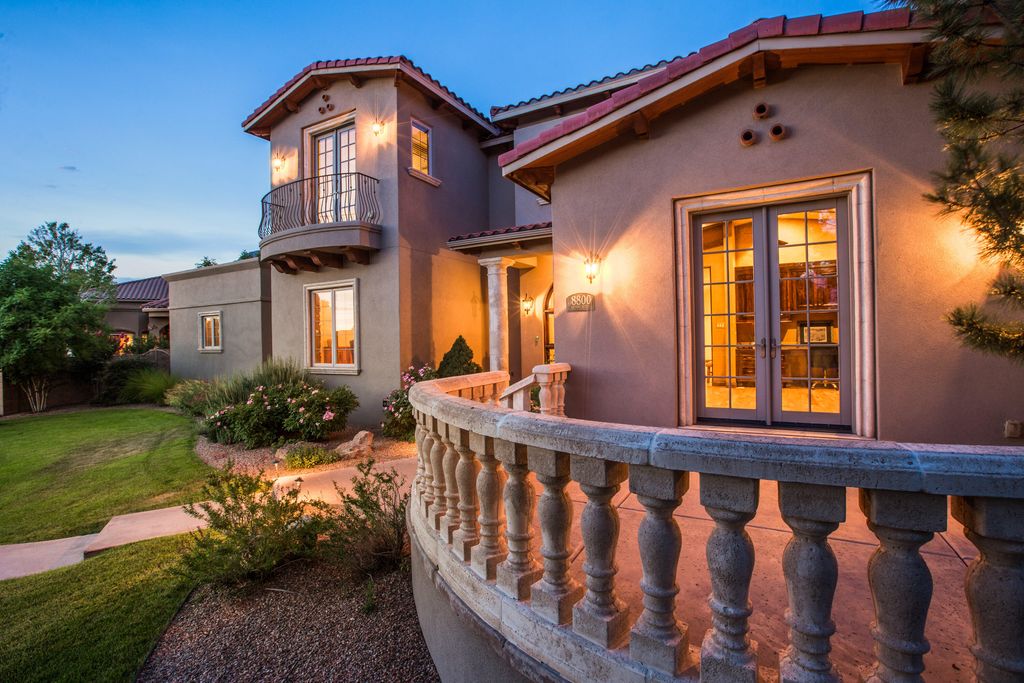 Image 2 of property listing at 8800 Tiffany Bud Court NE, Albuquerque, NM 87122