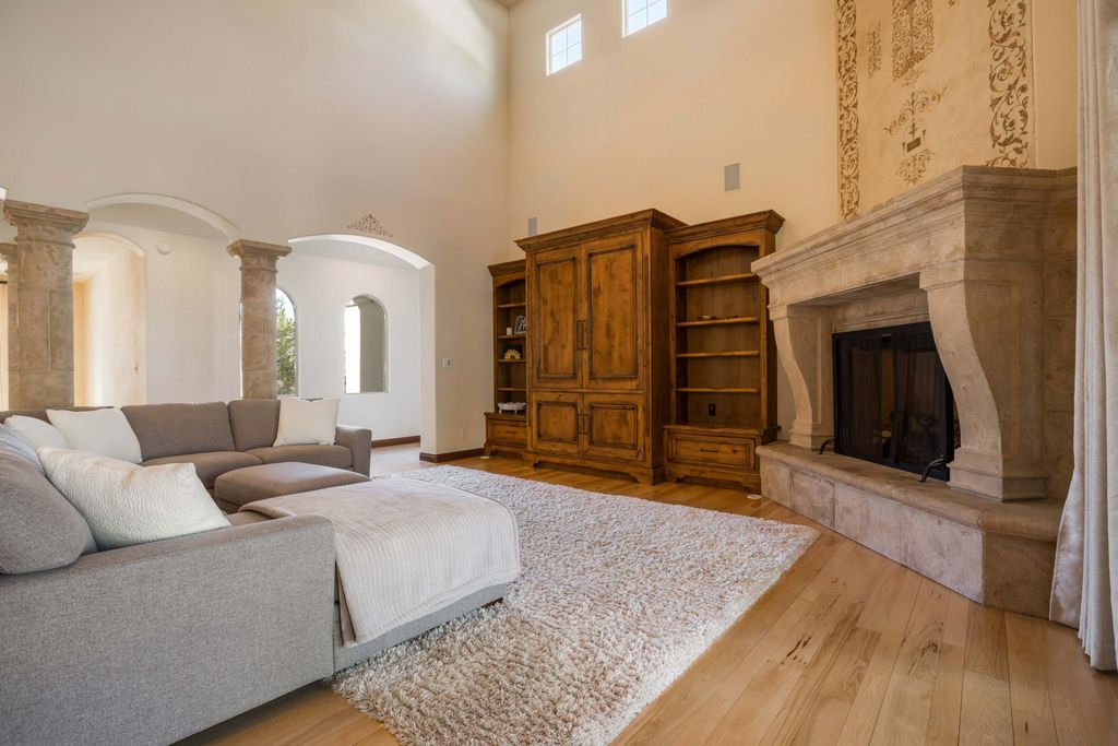 Image 23 of property listing at 8800 Tiffany Bud Court NE, Albuquerque, NM 87122