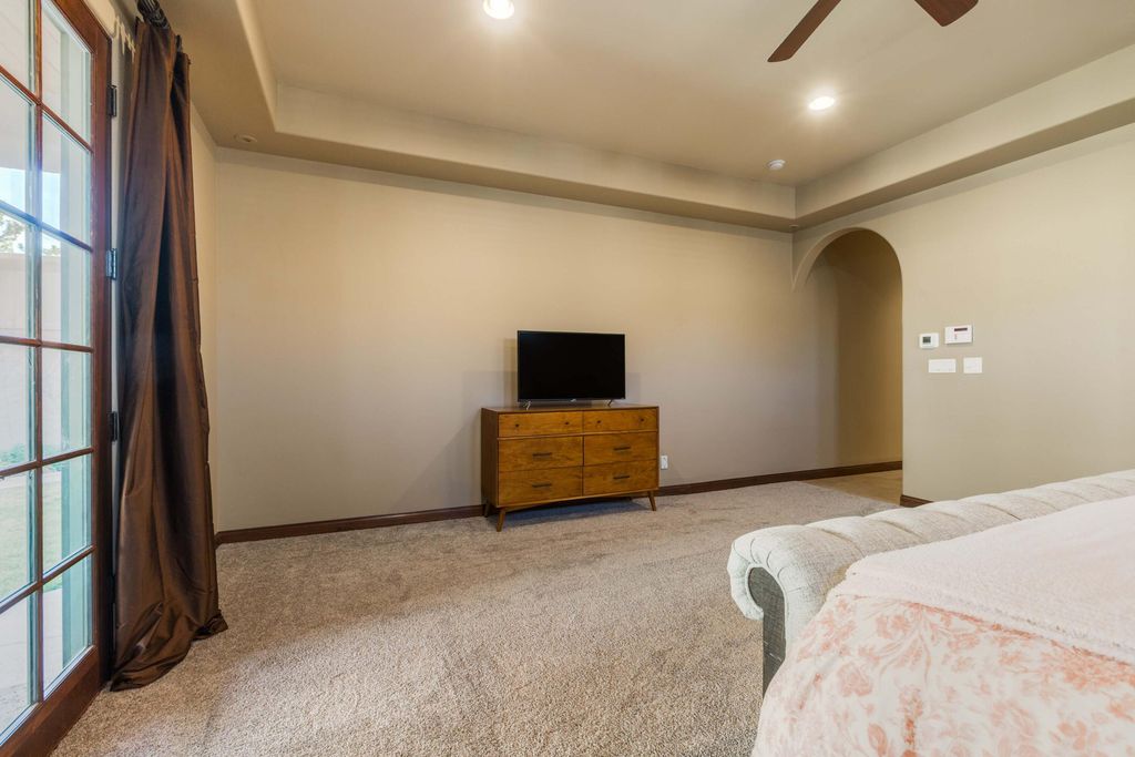 Image 41 of property listing at 8800 Tiffany Bud Court NE, Albuquerque, NM 87122