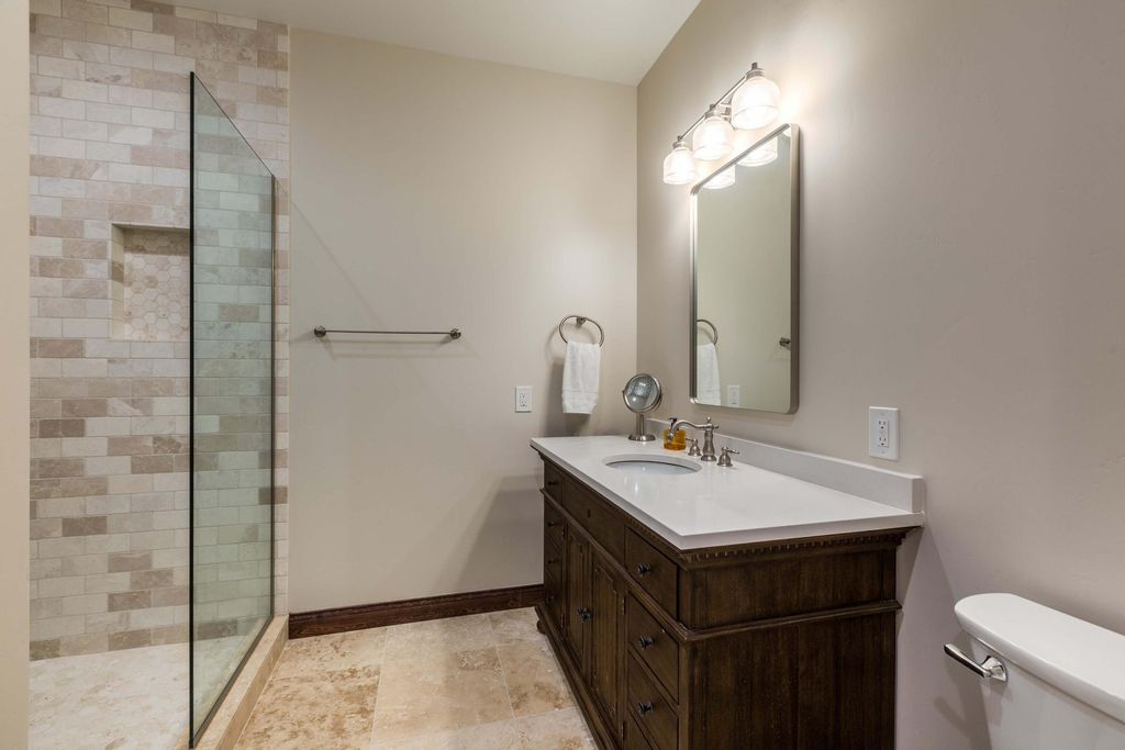 Image 65 of property listing at 8800 Tiffany Bud Court NE, Albuquerque, NM 87122