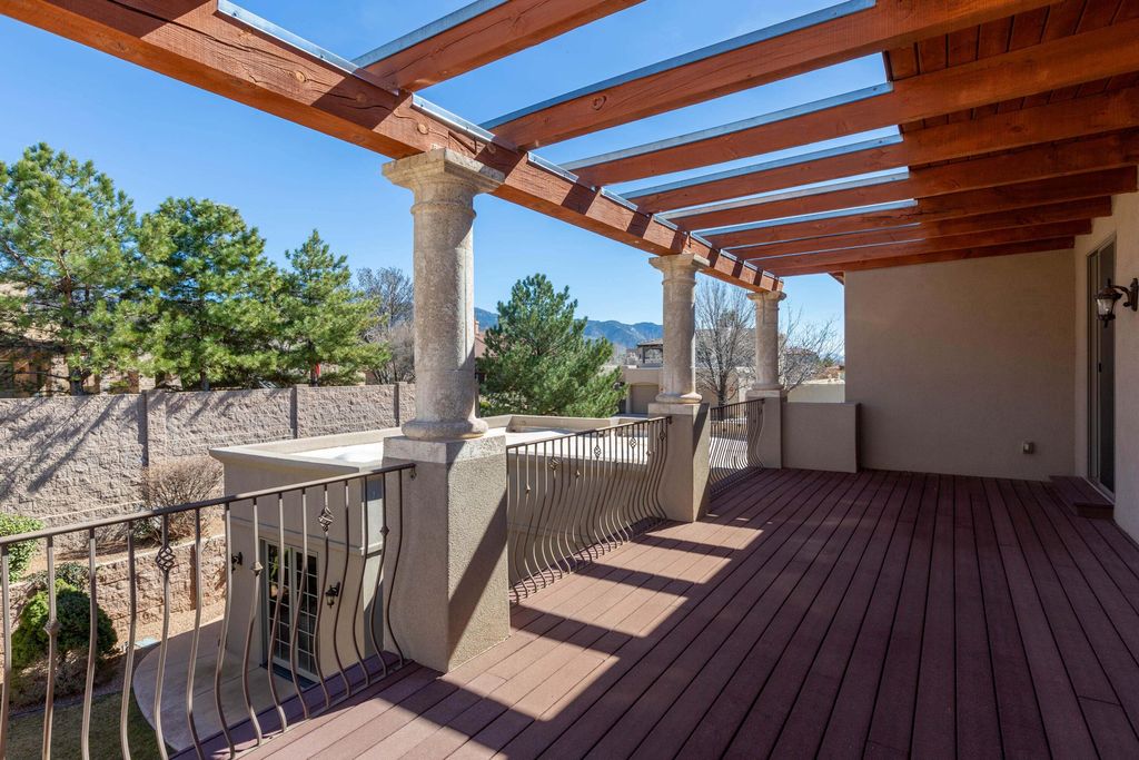 Image 77 of property listing at 8800 Tiffany Bud Court NE, Albuquerque, NM 87122
