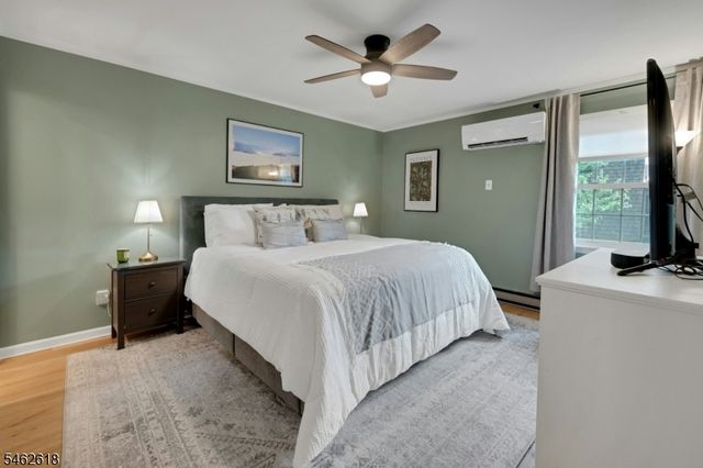301 Claremont Ave 3, Montclair Twp., NJ 07042