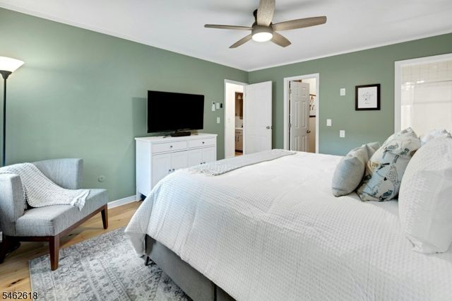 301 Claremont Ave 3, Montclair Twp., NJ 07042
