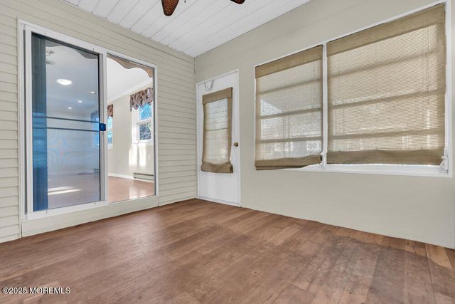 9 Apple Lane, Whiting, NJ 08759