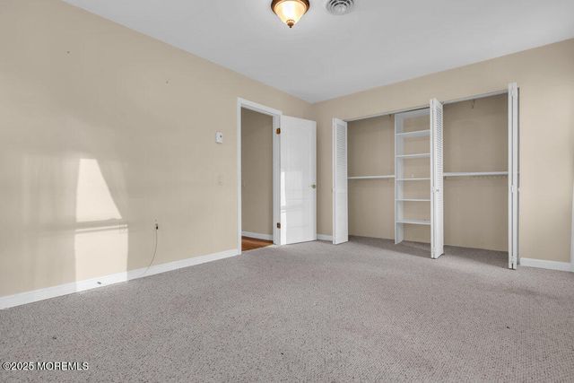 9 Apple Lane, Whiting, NJ 08759