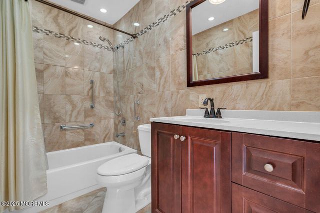 9 Apple Lane, Whiting, NJ 08759