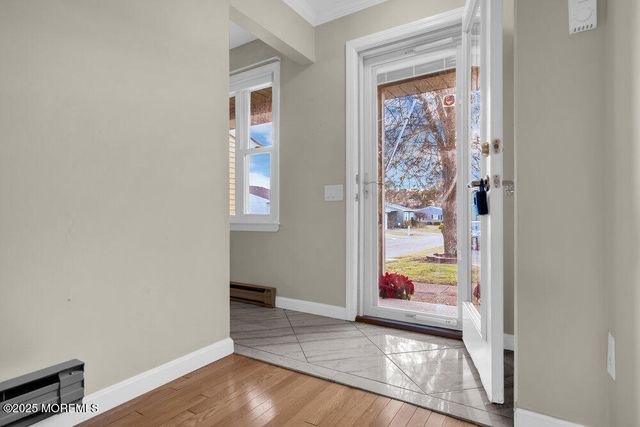 9 Apple Lane, Whiting, NJ 08759