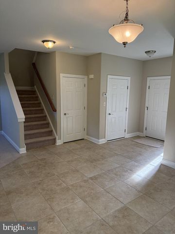 75 TANSBORO RD, Berlin, NJ 08009