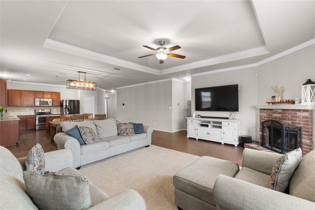 633 Denali Drive, Arlington, TX 76002