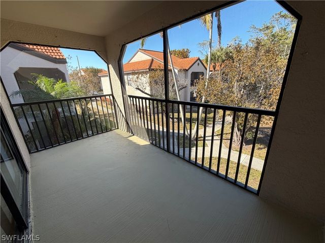 2214 Arbour Walk CIR 2024, Naples, FL 34109