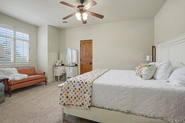 7035 E 118th Street S, Bixby, OK 74008