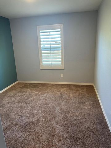 9410 S 34th Lane, Laveen, AZ 85339