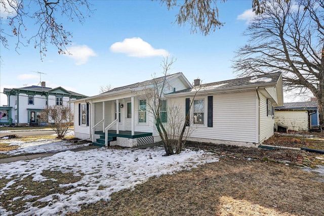 203 S 1st Street, Evansville, WI 53536