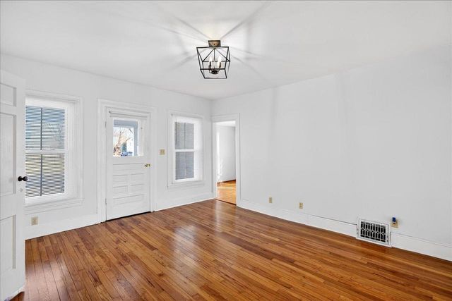 203 S 1st Street, Evansville, WI 53536