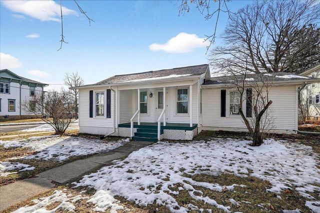 203 S 1st Street, Evansville, WI 53536