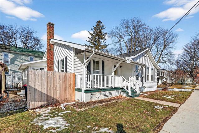 203 S 1st Street, Evansville, WI 53536