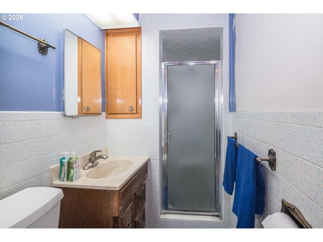 13212 Se LUCILLE St, Happy Valley, OR 97086