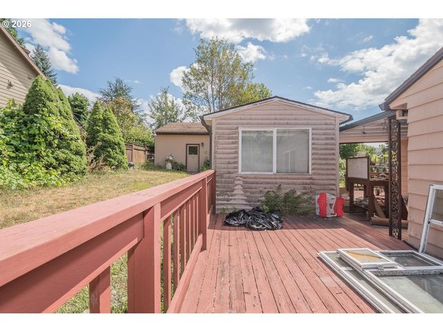 13212 Se LUCILLE St, Happy Valley, OR 97086