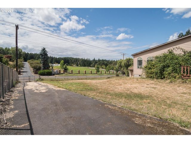 13212 Se LUCILLE St, Happy Valley, OR 97086