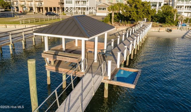 110 Waynick Boulevard, Wrightsville Beach, NC 28480