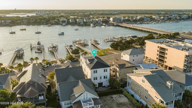 110 Waynick Boulevard, Wrightsville Beach, NC 28480