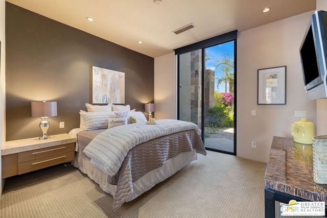 4 Paradise Cove Court, Rancho Mirage, CA 92270