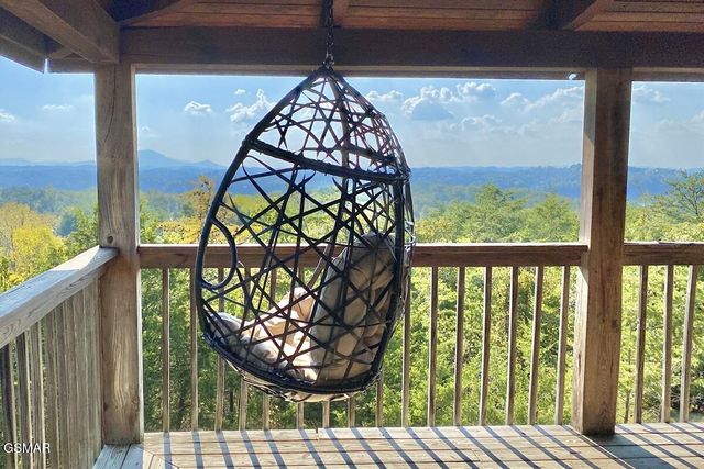 936 Buck Way, Sevierville, TN 37876