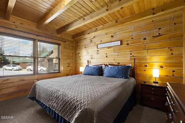 936 Buck Way, Sevierville, TN 37876