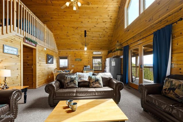 936 Buck Way, Sevierville, TN 37876