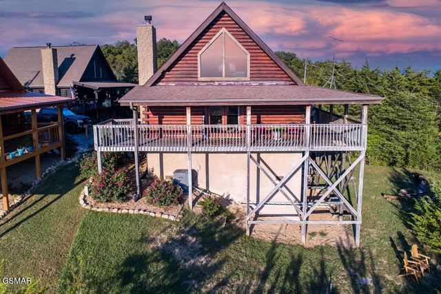 936 Buck Way, Sevierville, TN 37876