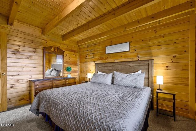 936 Buck Way, Sevierville, TN 37876