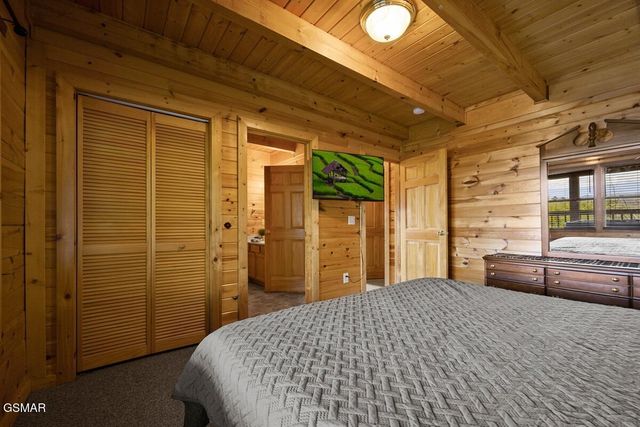 936 Buck Way, Sevierville, TN 37876