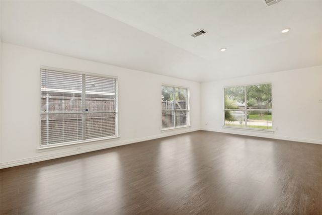 4232 Osborn Road, Dallas, TX 75227
