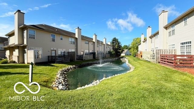 8040 Windham Lake Way, Indianapolis, IN 46214