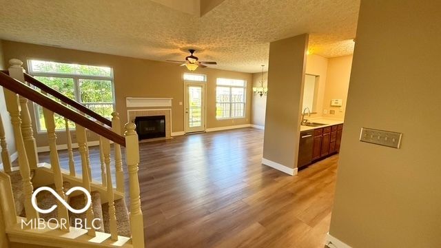 8040 Windham Lake Way, Indianapolis, IN 46214