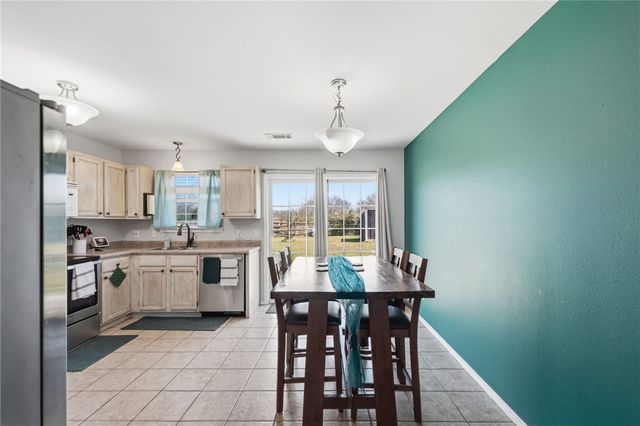 170 Orchard Drive, Gentry, AR 72734