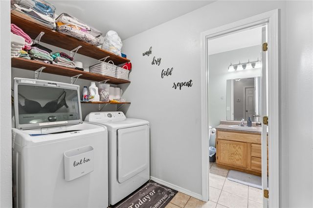 170 Orchard Drive, Gentry, AR 72734