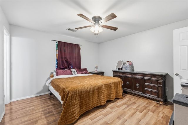 170 Orchard Drive, Gentry, AR 72734