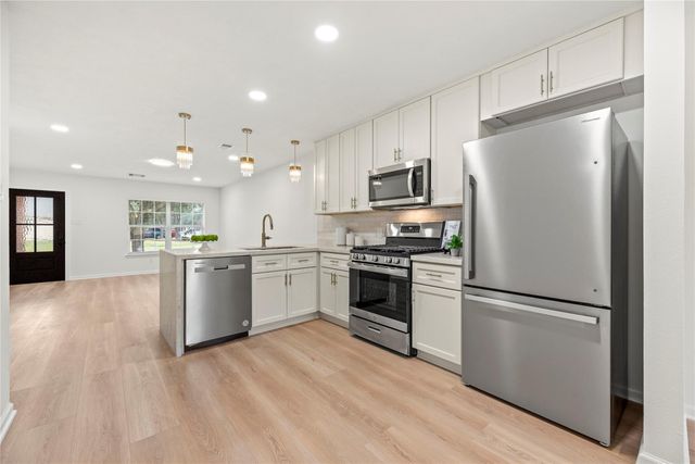 5003 Westwood Pines Drive, Katy, TX 77449